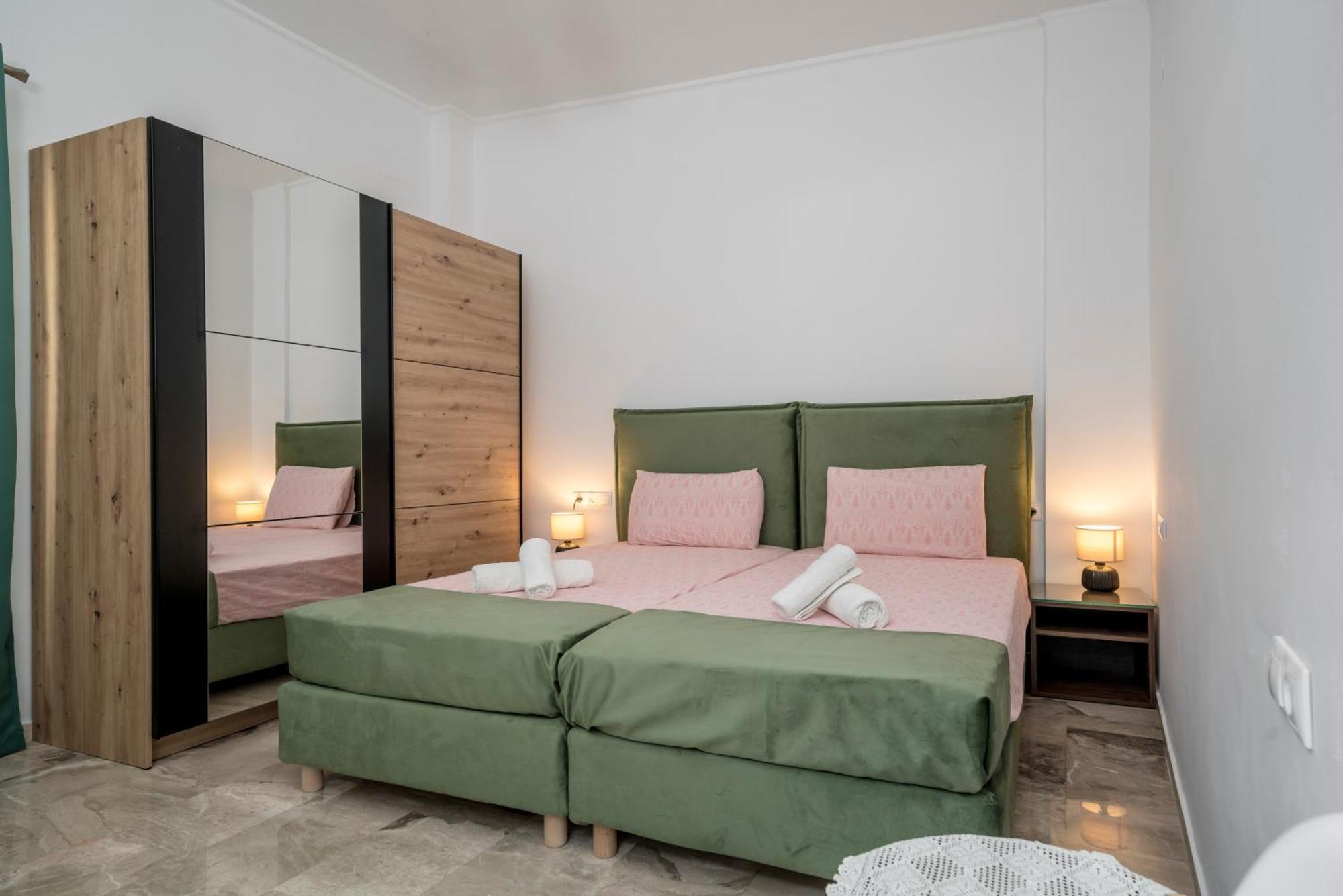 Neon 2Br Luxurious Central Apt Heraklion Dış mekan fotoğraf