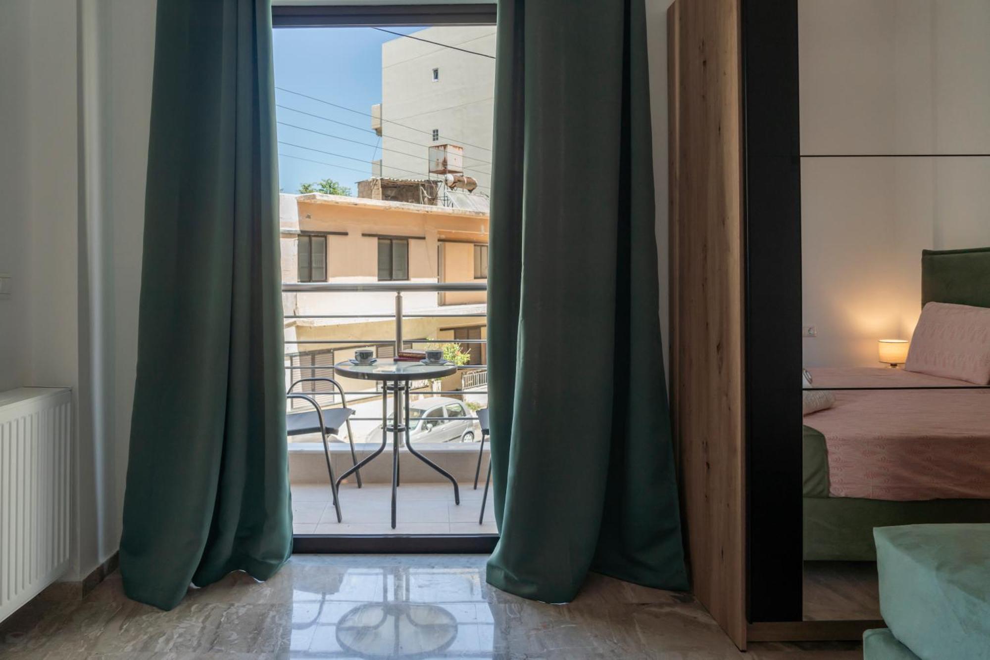 Neon 2Br Luxurious Central Apt Heraklion Dış mekan fotoğraf